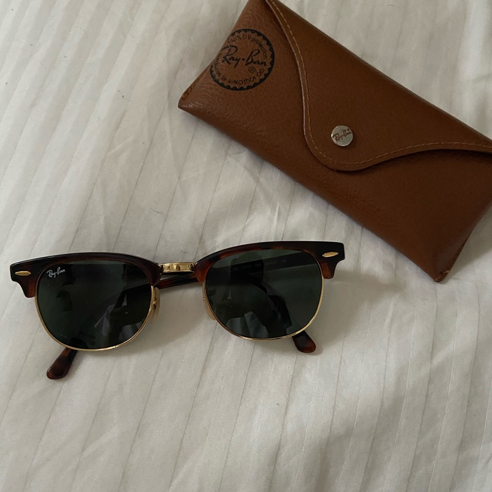 Ray-Ban clubmaster